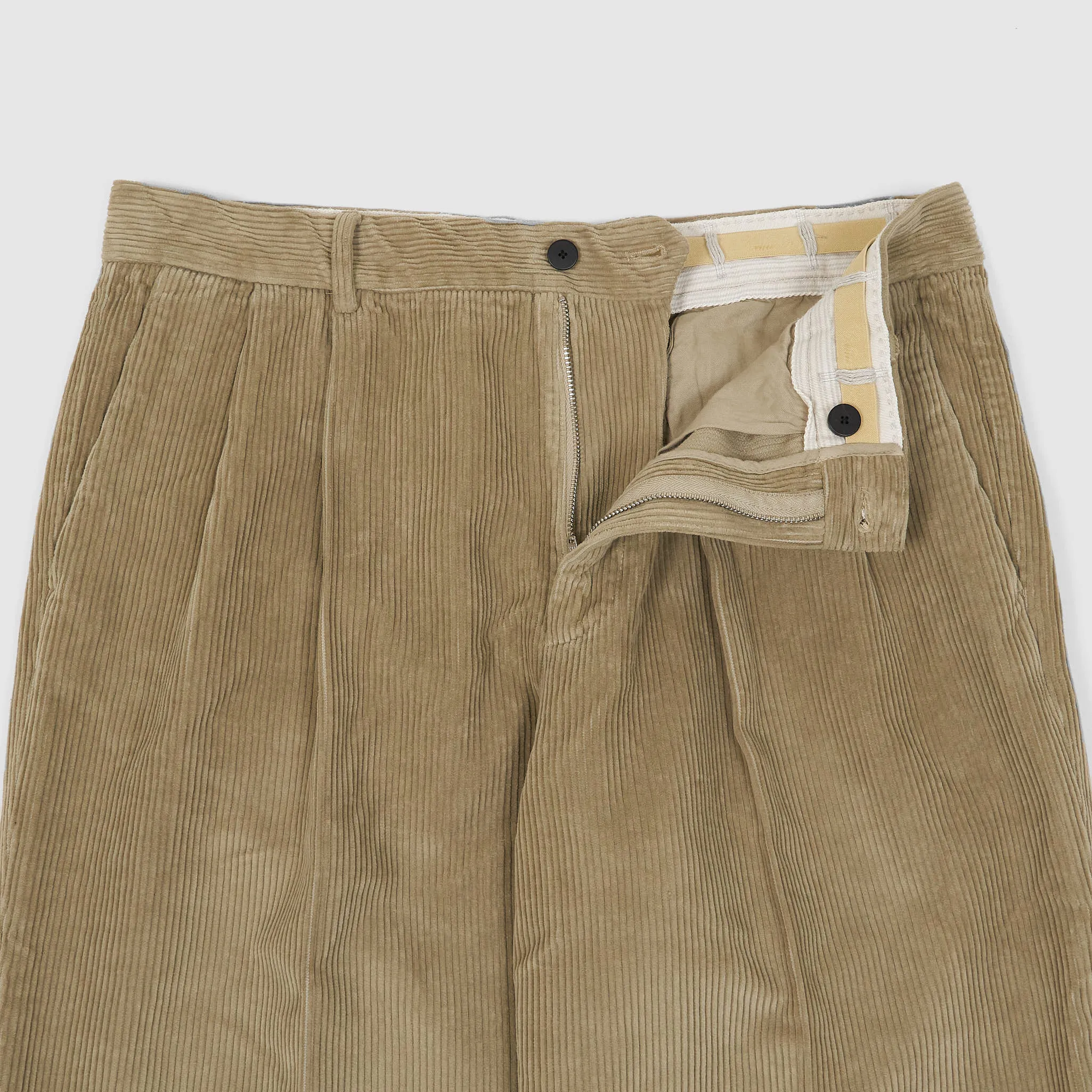 Cellar Door Comfort Two Pleats Corduroy Chino Pants