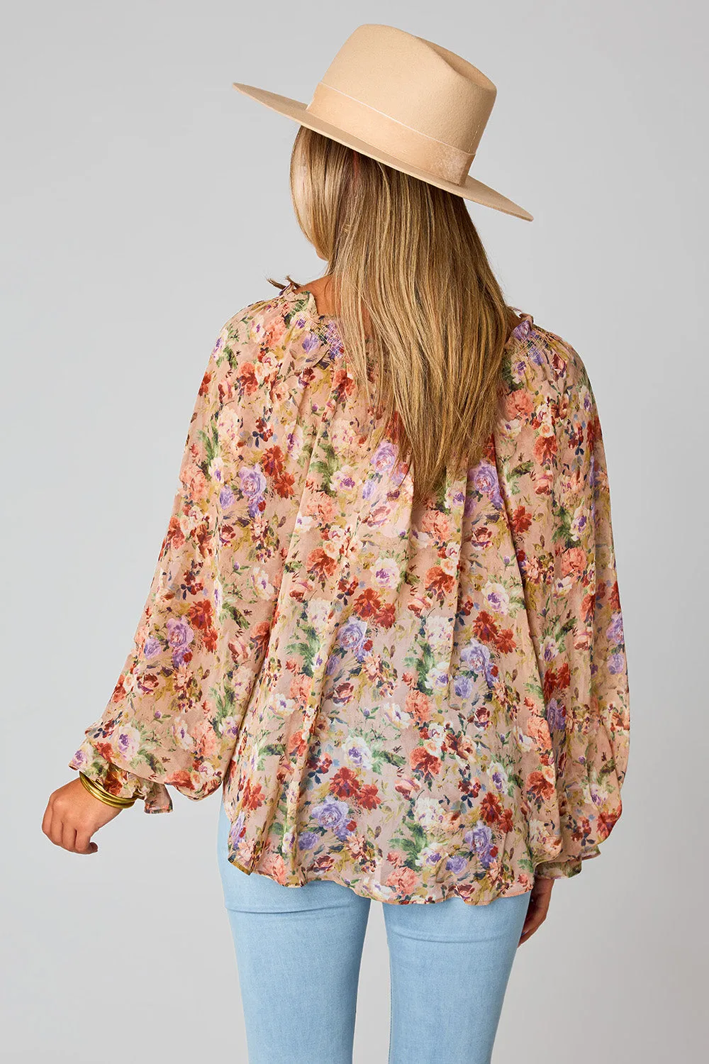 Delicate Daydream Top - Taupe
