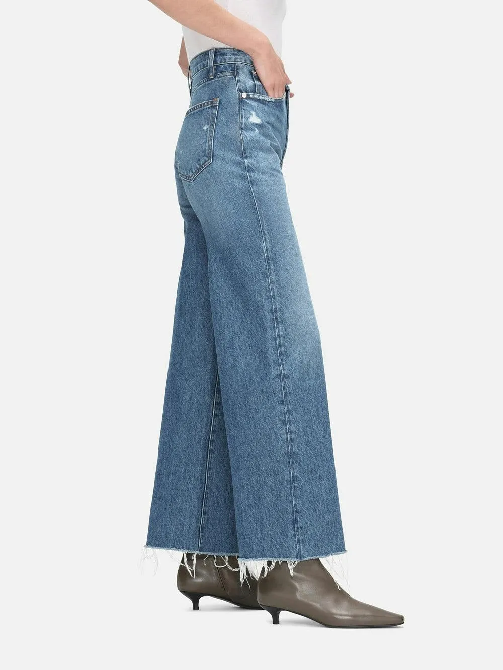 Frame The Relaxed Straight in Mariner