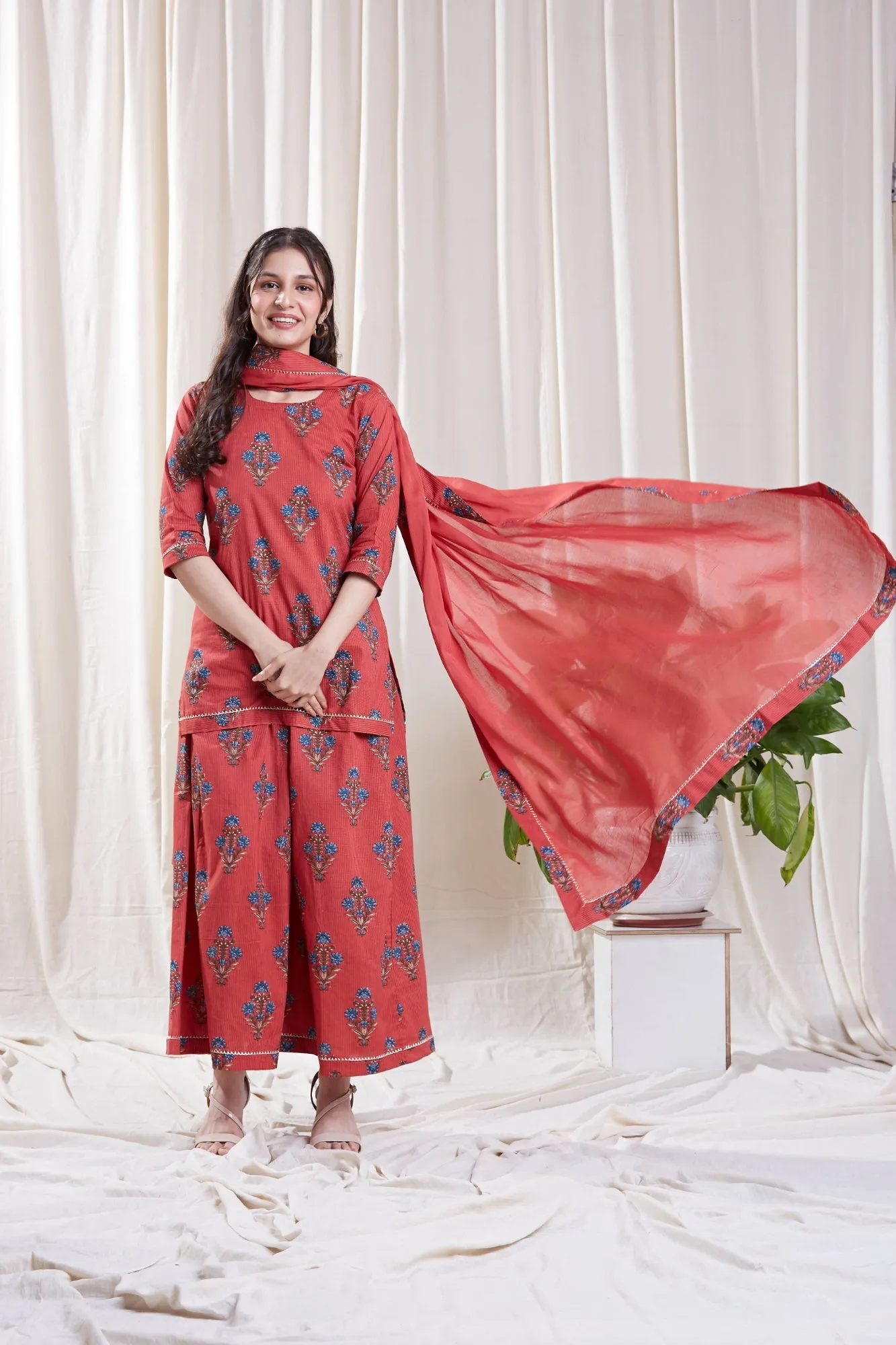 Kavya Pink Kurta Set