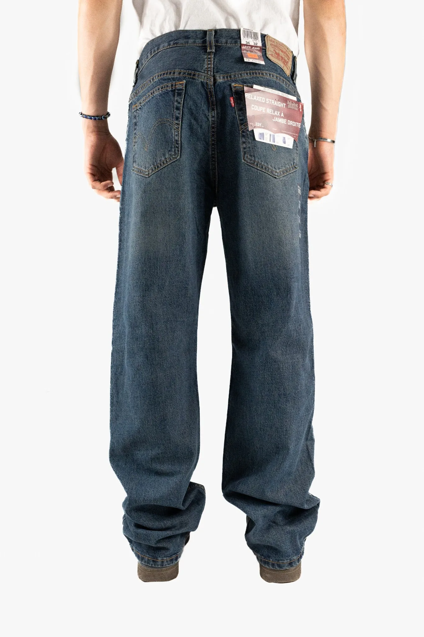 Levis Relaxed Fit