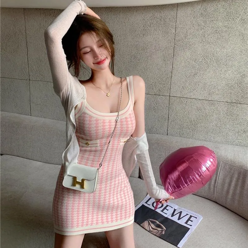 Soft Girl Pink Houndstooth Mini Knitted Dress