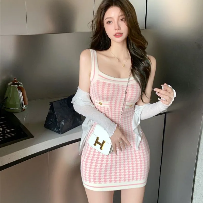 Soft Girl Pink Houndstooth Mini Knitted Dress