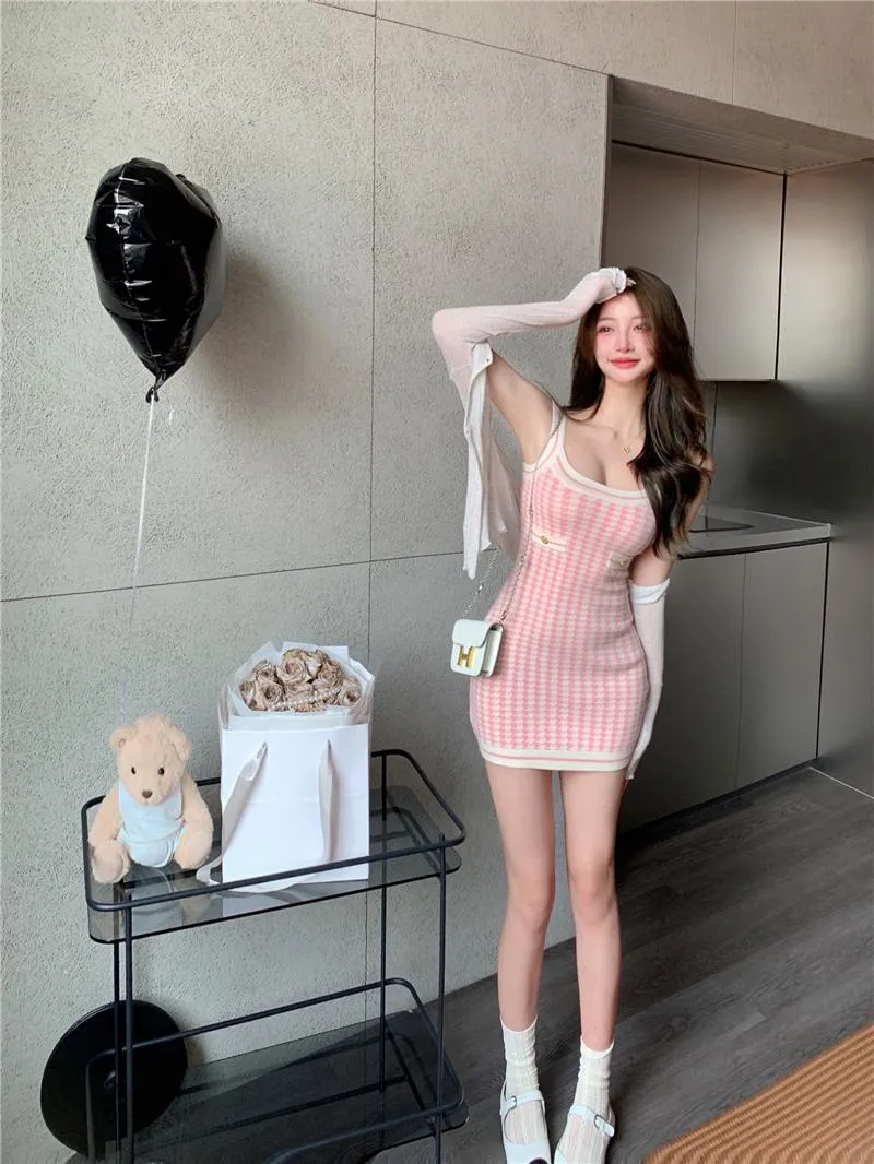 Soft Girl Pink Houndstooth Mini Knitted Dress
