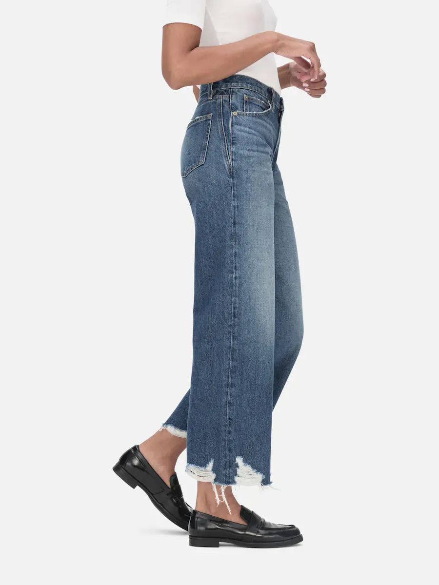 The Relaxed Straight Denim | Beluga Modern Chew