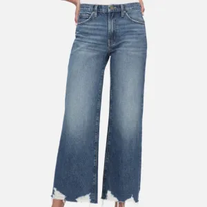 The Relaxed Straight Denim | Beluga Modern Chew